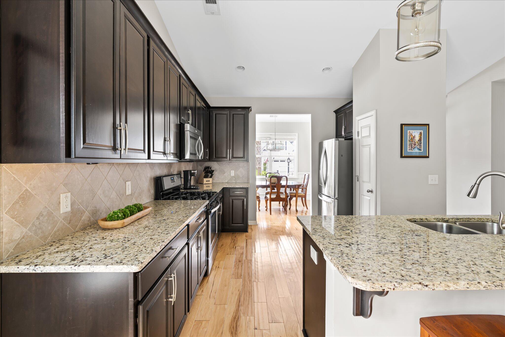 537 Nelliefield Trail Wando, SC 29492 - Photo 6 of 22 6 Kitchen