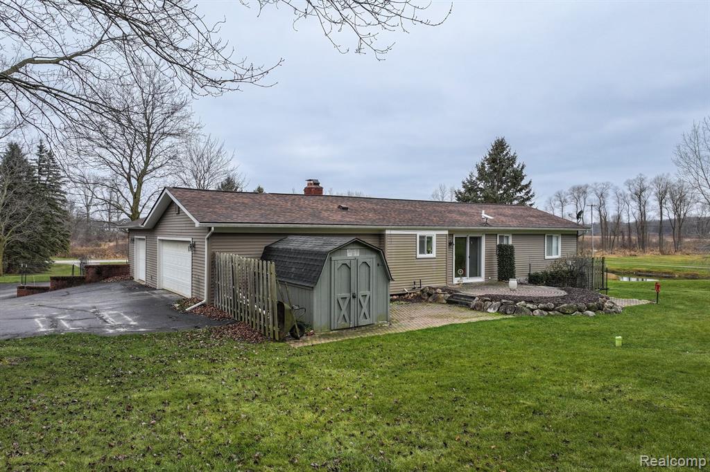 4920 Milett Road Fowlerville, MI 48836 - Photo 14 of 47