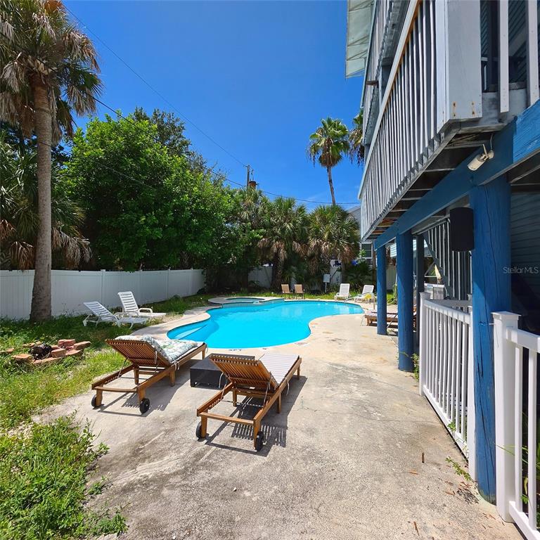 512 2nd Street, Unit 5 Indian Rocks Beach, FL 33785 - Photo 21 of 22 Gallery Image 21