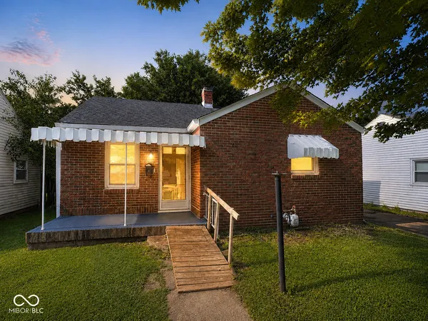 $144,900 | 208 East 35th Street, Anderson, IN 46013