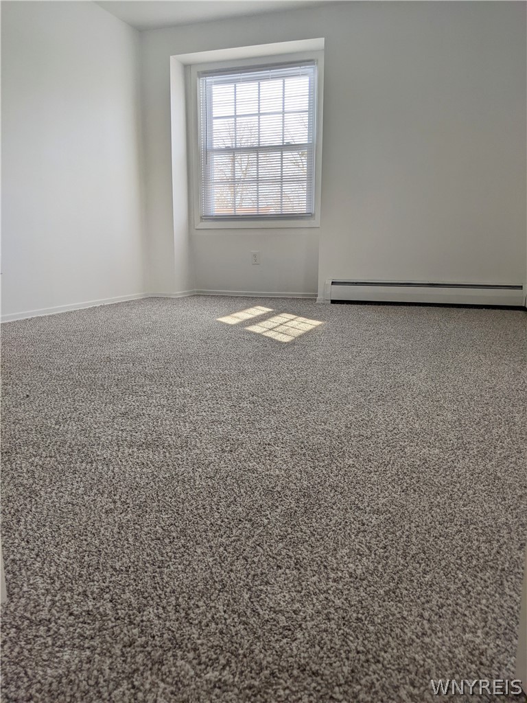 202 South Union Road, Unit 8 Amherst, NY 14221 - Photo 10 of 12 Primary bedroom