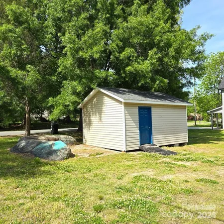 $287,500 | 1255 Old Charlotte Road Southwest, Concord, NC 28027