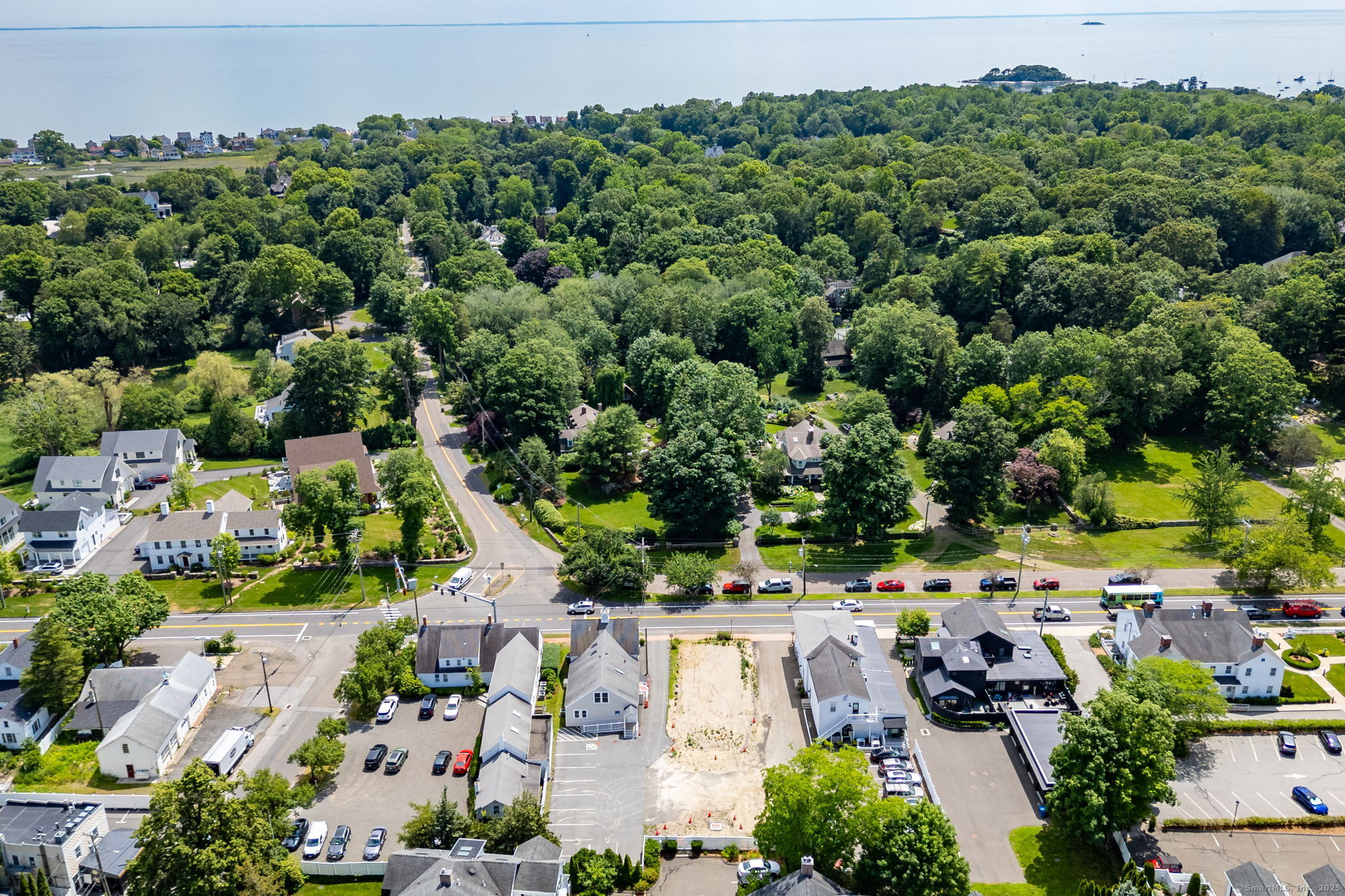885 Boston Post Road Madison, CT 06443 - Photo 17 of 22 an aerial view of a house with a yard