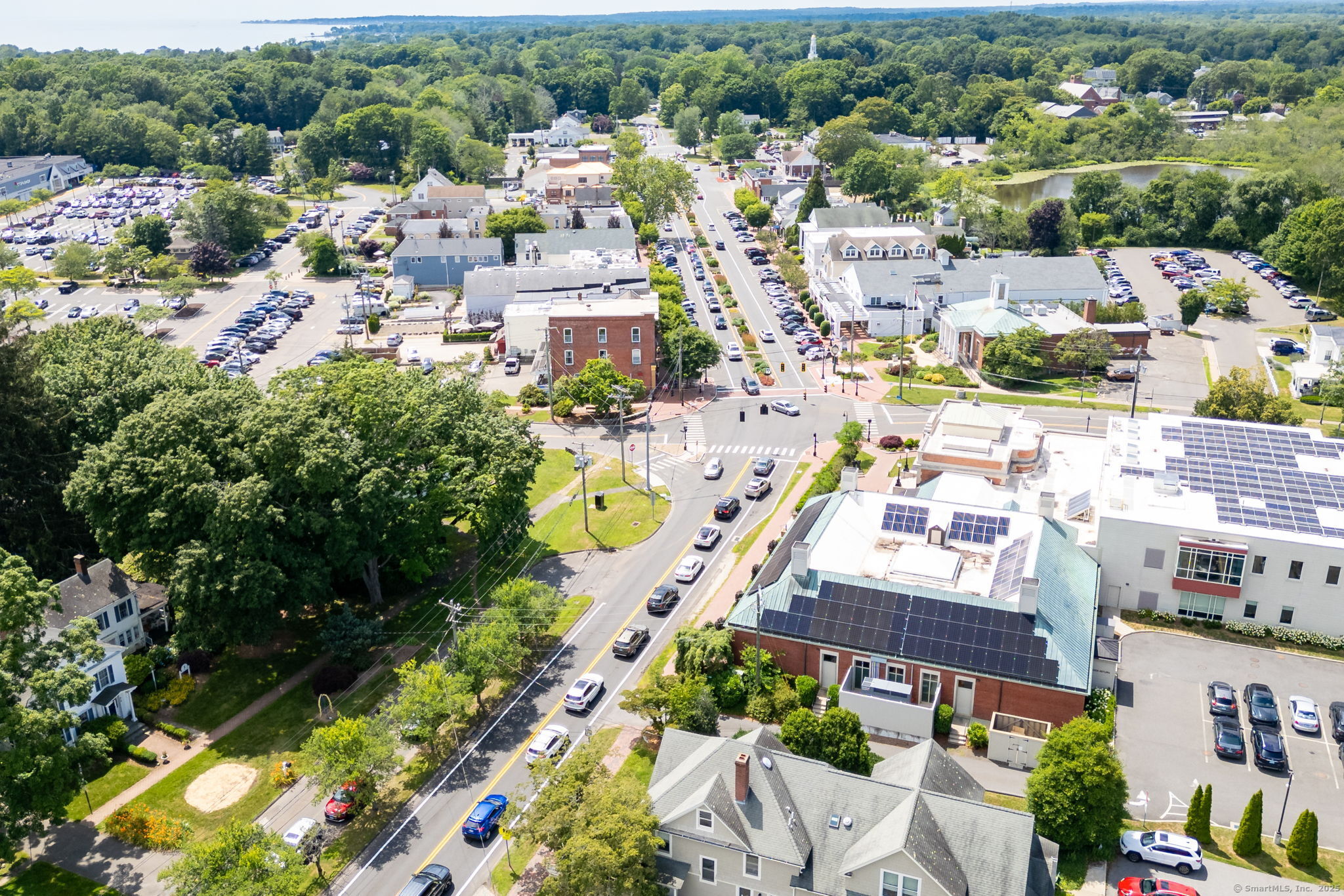 885 Boston Post Road Madison, CT 06443 - Photo 20 of 22 a view of a city