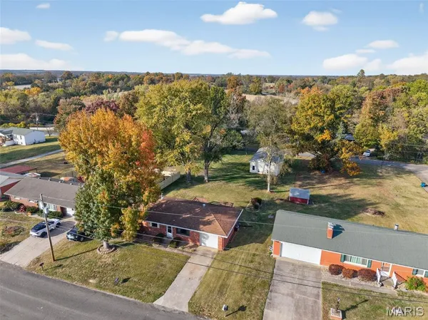$239,900 | 3412 Emma Lane, Godfrey, IL 62035