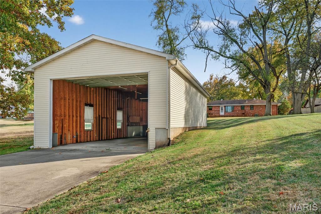 3412 Emma Lane Godfrey, IL 62035 - Photo 3 of 25