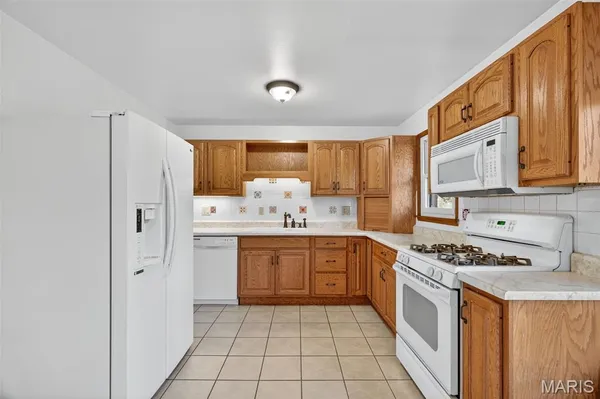 $239,900 | 3412 Emma Lane, Godfrey, IL 62035