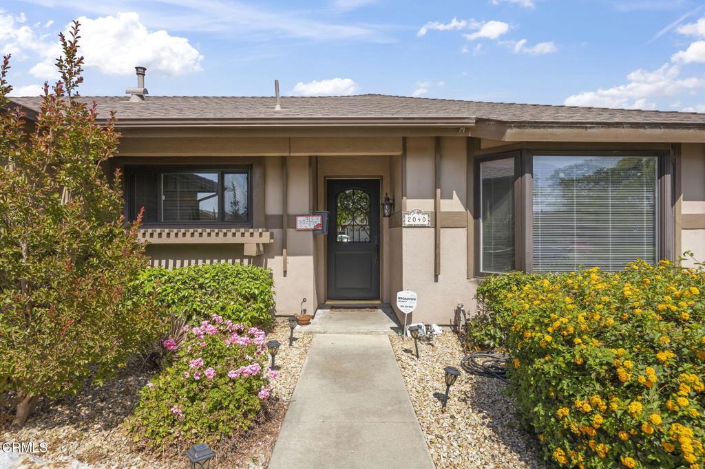 2040 Olga Street Oxnard, CA 93036 - Photo 4 of 48 5-web-or-mls-SeaoroStudios-2040Olga107