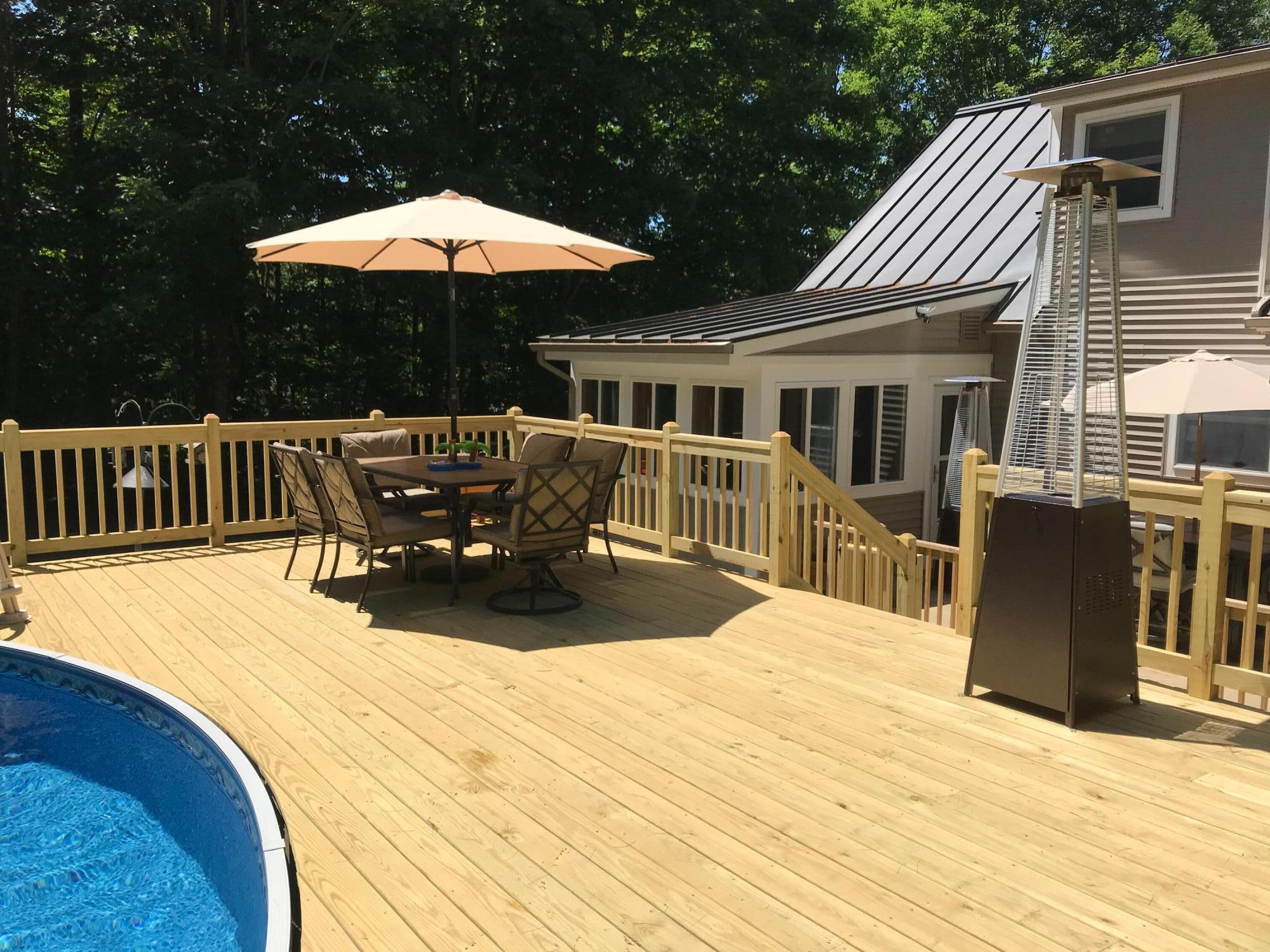 3165 Middle Road Sidney, ME 04330 - Photo 2 of 26 Back Deck