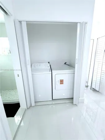 $2,499 | 4600 West 8th Avenue, Unit B, Hialeah, FL 33012