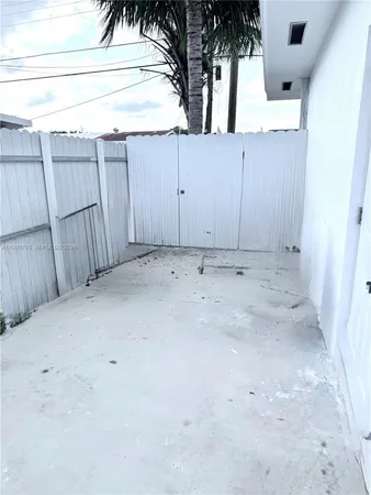 $2,499 | 4600 West 8th Avenue, Unit B, Hialeah, FL 33012