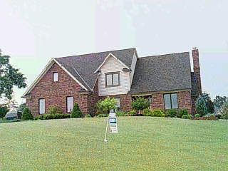 5581 Boomer Road Cincinnati, OH 45247 - Photo 1 of 1