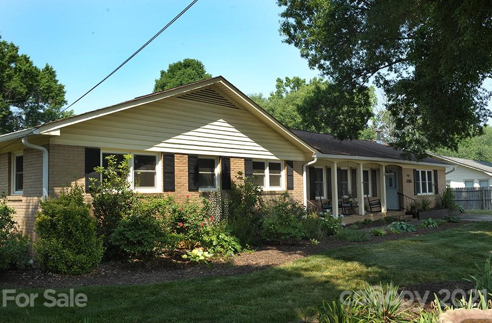 6388 Morehead Road Harrisburg, NC 28075 - Photo 3 of 35 Gallery Image 3