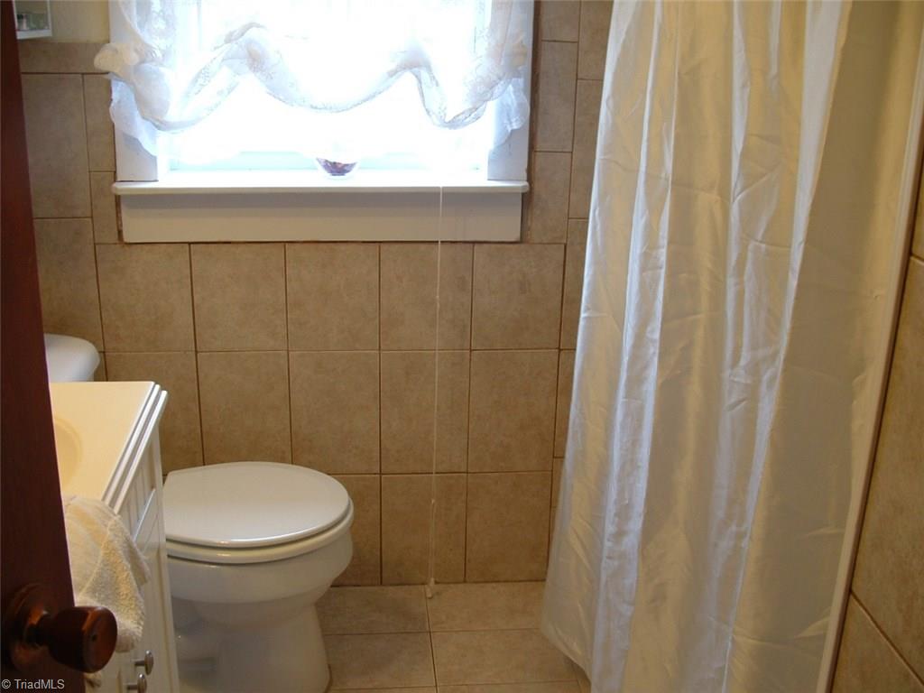 7619 Turnpike Road Archdale, NC 27263 - Photo 12 of 15 Gallery Image 12