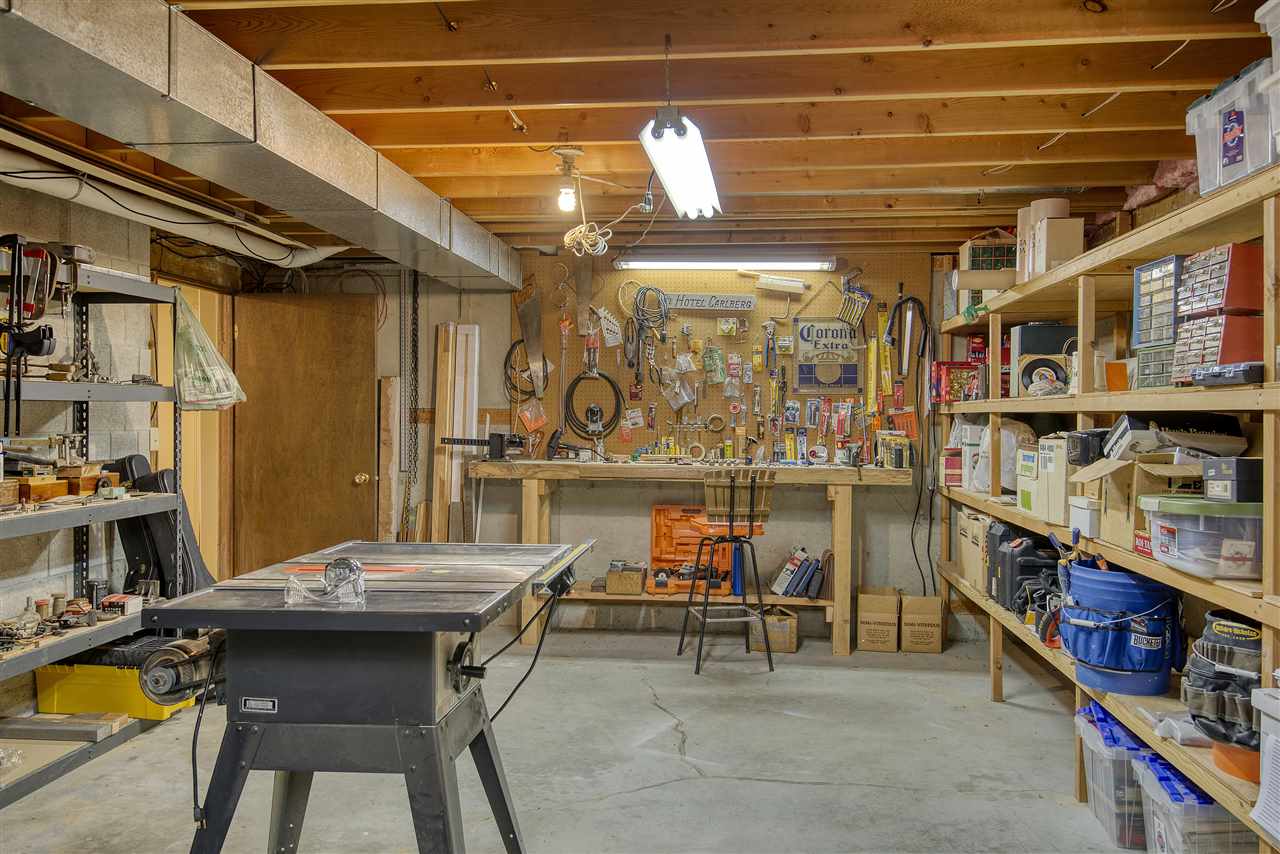 910 West Comstock Court Spokane, WA 99203 - Photo 27 of 49