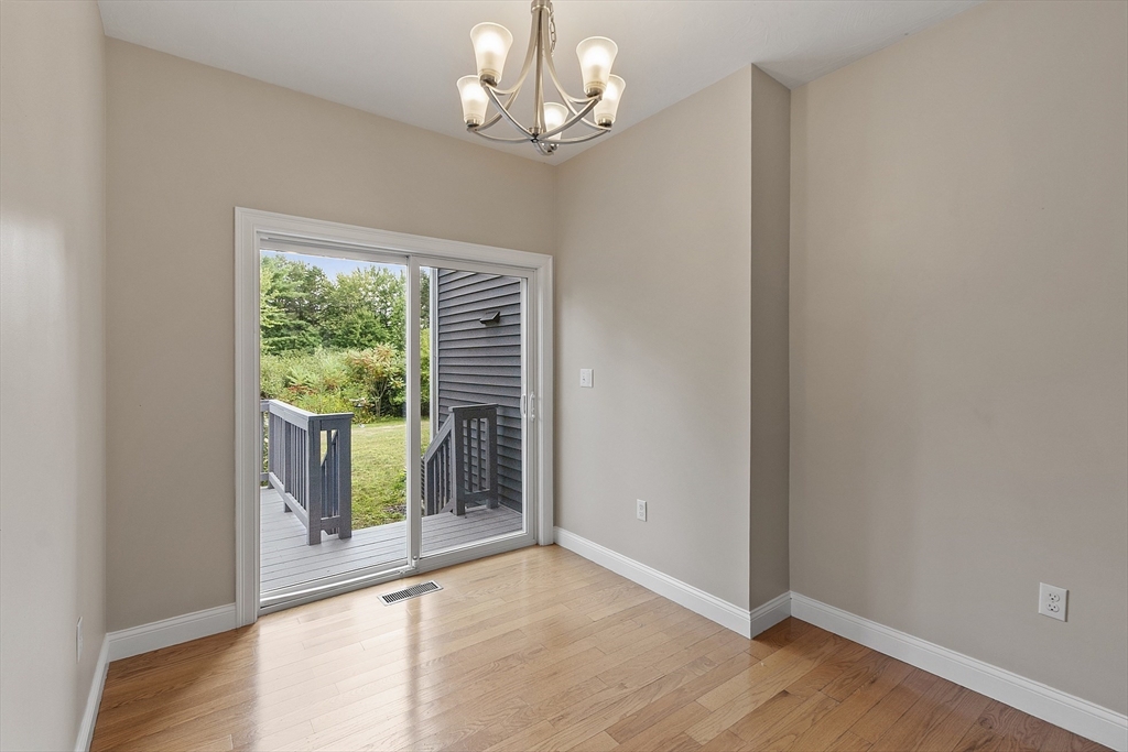 23 Shawnee Road, Unit 23 Pepperell, MA 01463 - Photo 12 of 33