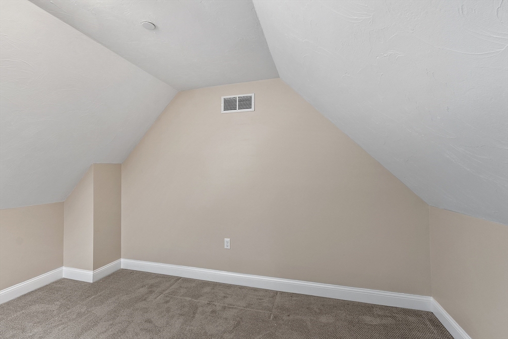 23 Shawnee Road, Unit 23 Pepperell, MA 01463 - Photo 24 of 33