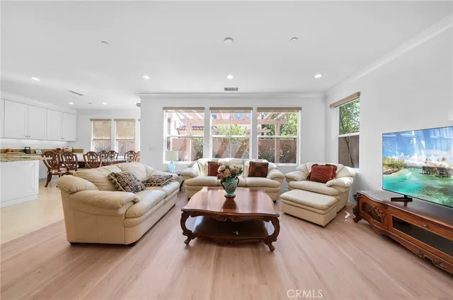 $5,100 | 61 Ivory Petal, Irvine, CA 92620