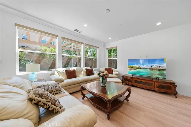 $5,100 | 61 Ivory Petal, Irvine, CA 92620