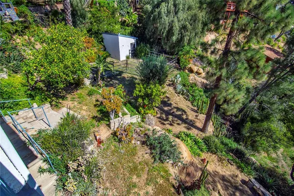 $849,000 | 7158 Leota Lane, Canoga Park, CA 91304