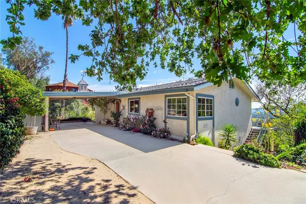 $849,000 | 7158 Leota Lane, Canoga Park, CA 91304