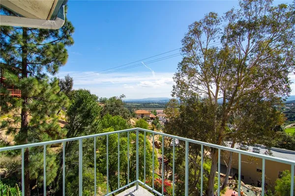 $849,000 | 7158 Leota Lane, Canoga Park, CA 91304