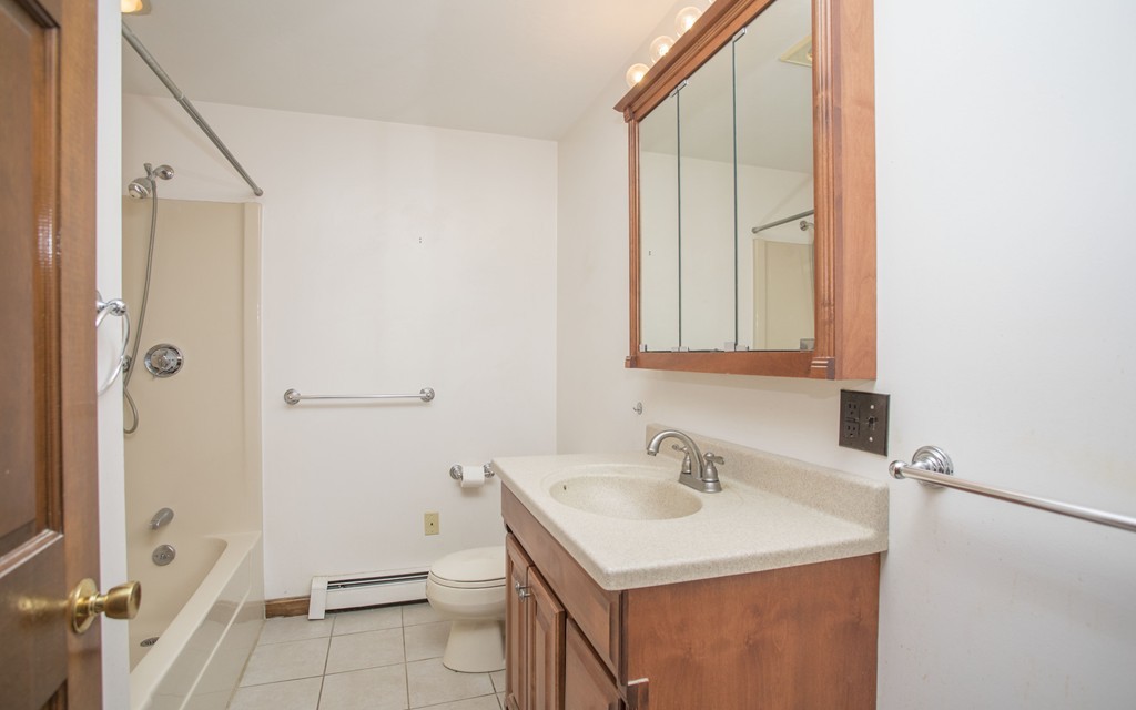 18 R North Carver Road Wareham, MA 02576 - Photo 17 of 29