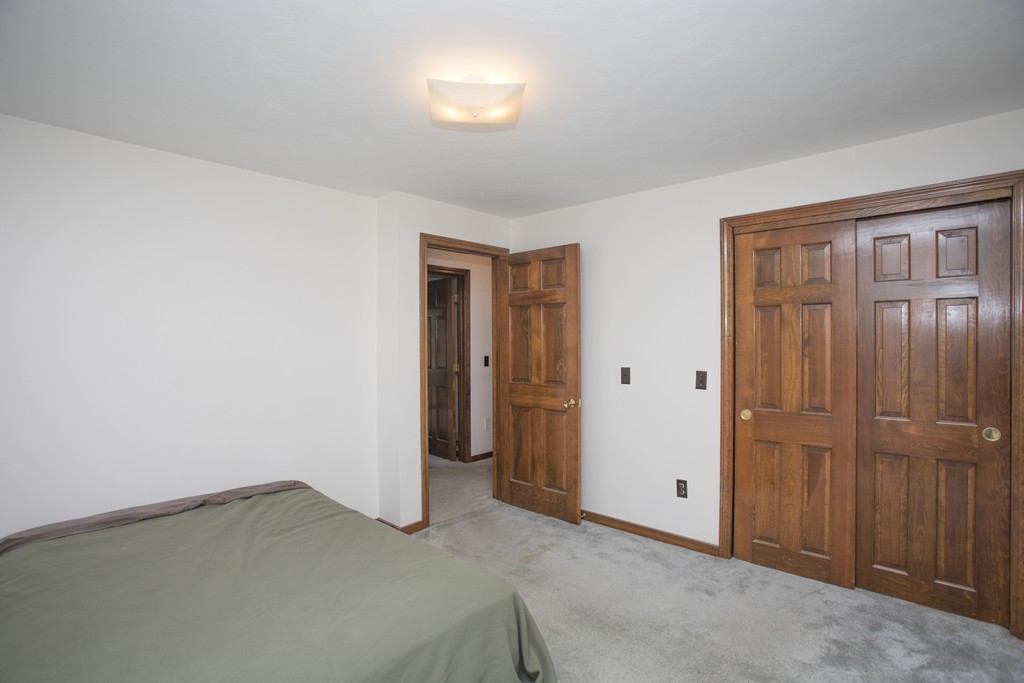 18 R North Carver Road Wareham, MA 02576 - Photo 21 of 29