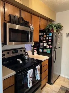 $1,100 | 4633 Wild Indigo Street, Unit 547, Houston, TX 77027