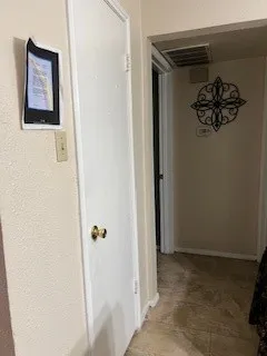 $1,100 | 4633 Wild Indigo Street, Unit 547, Houston, TX 77027