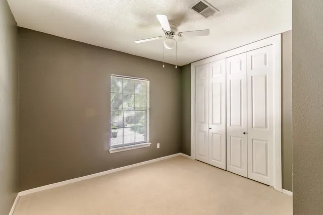 $2,095 | 6015 Henniker Drive, Houston, TX 77041