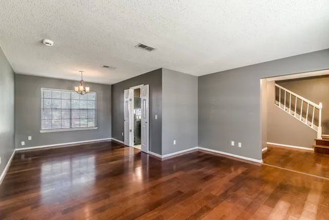 $2,095 | 6015 Henniker Drive, Houston, TX 77041