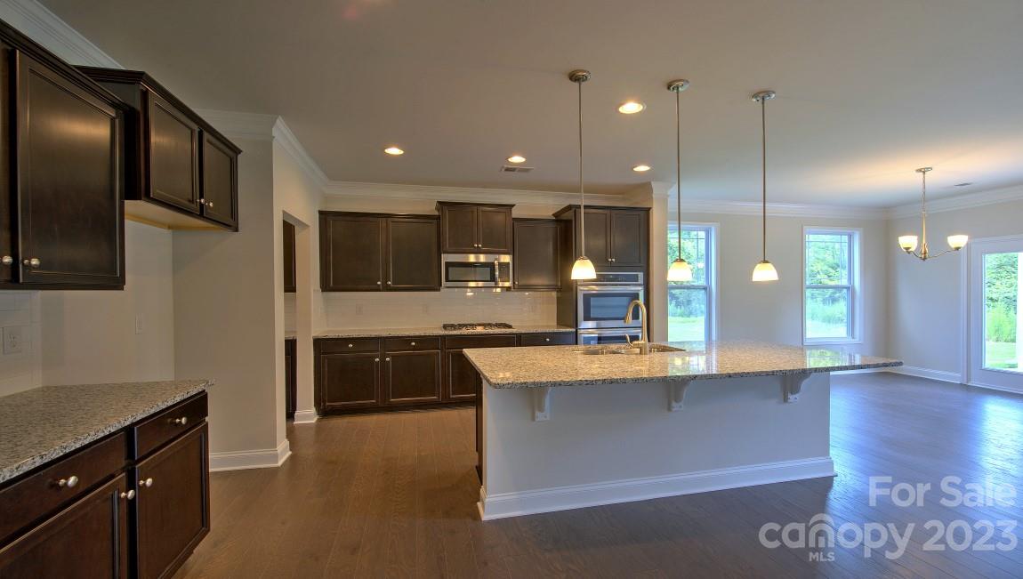 321 Fox Cove Road Hendersonville, NC 28792 - Photo 10 of 41 Gallery Image 10