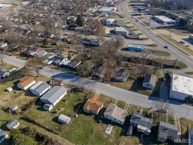 $189,900 | 1052 6th Street, West Plains, MO 65775