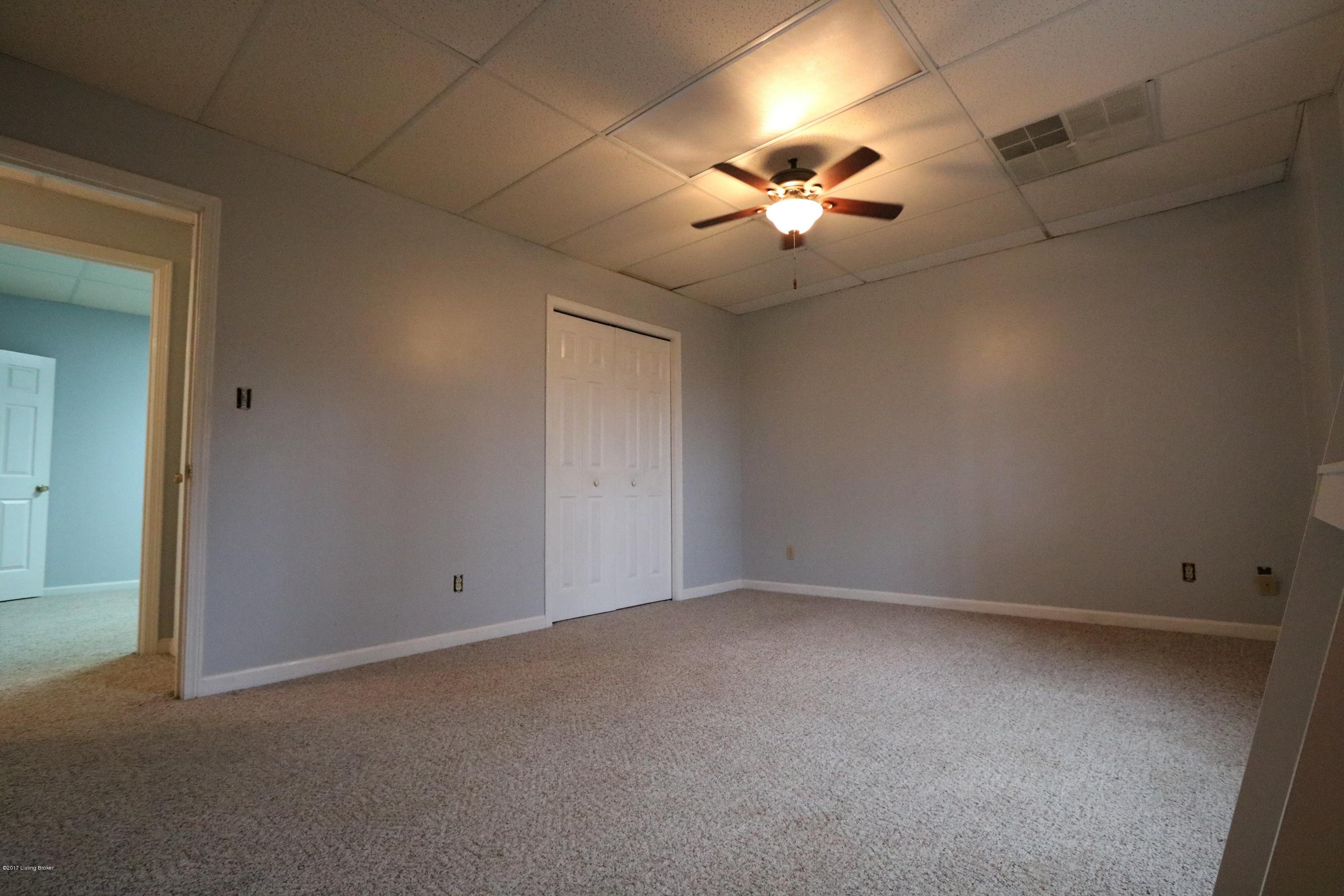 2071 Sunbeam Road Leitchfield, KY 42754 - Photo 27 of 43 2071 Su8