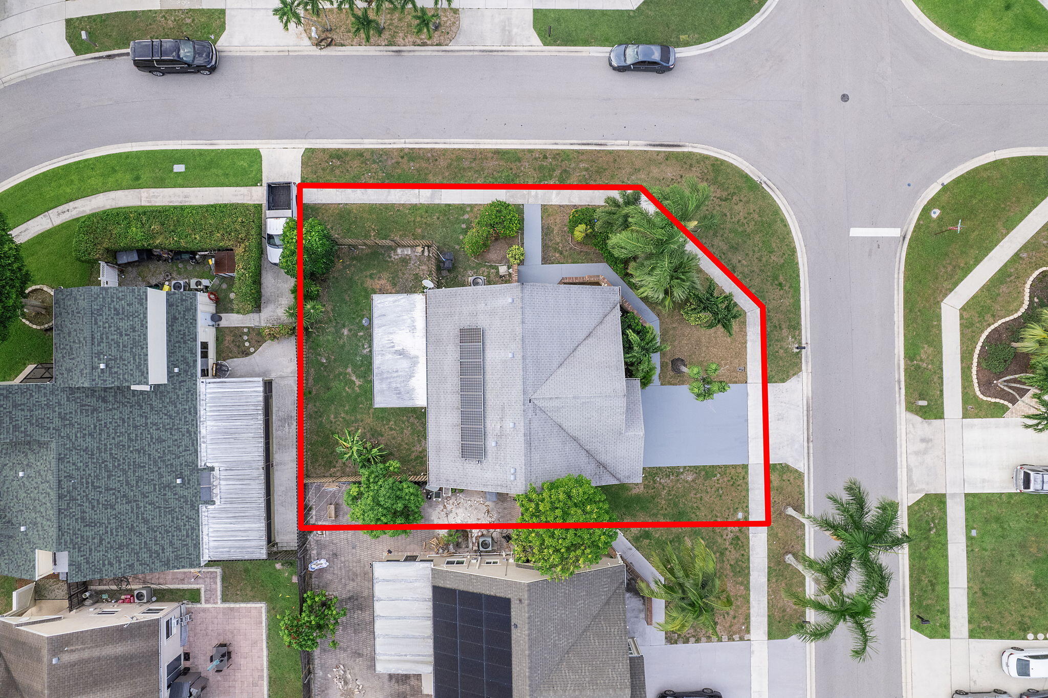 23157 Old Inlet Bridge Drive Boca Raton, FL 33433 - Photo 30 of 39 an aerial view of multiple house