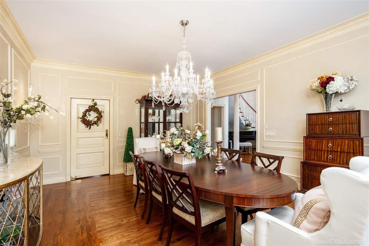 1 Provencal Road Grosse Pointe Farms, MI 48236 - Photo 14 of 87