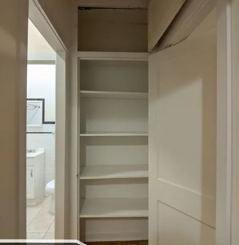 $1,795 | 2649 North Spaulding Avenue, Unit 1E, Chicago, IL 60647