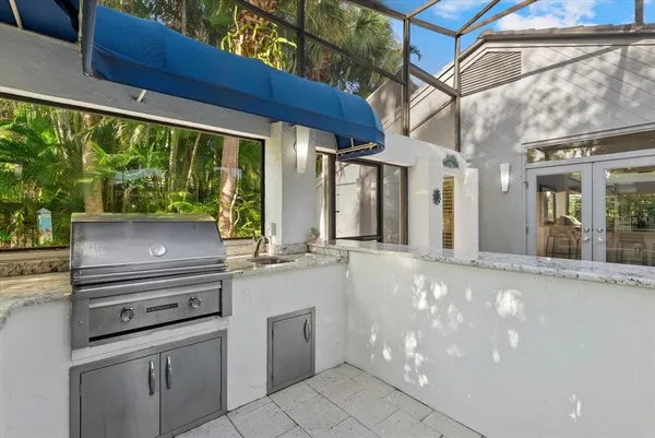 $1,650,000 | 4891 Peregrine Point Circle East, Sarasota, FL 34231