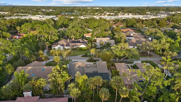 $1,650,000 | 4891 Peregrine Point Circle East, Sarasota, FL 34231