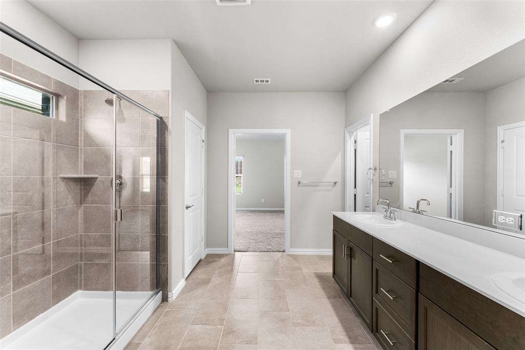 3120 Kingsgarden Road Denton, TX 76207 - Photo 18 of 35