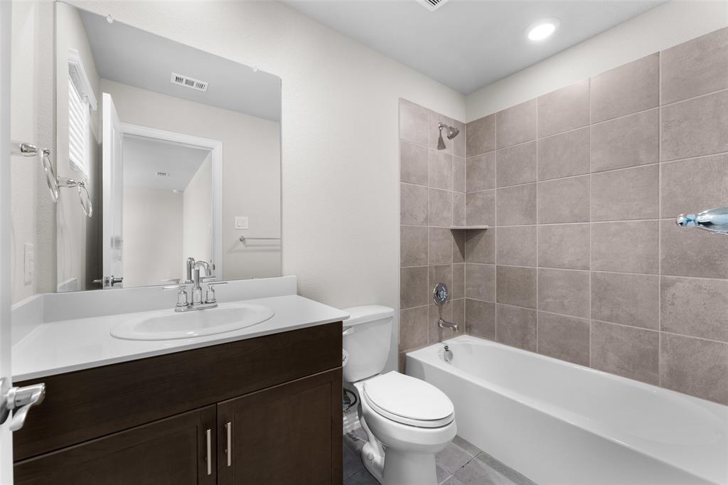 3120 Kingsgarden Road Denton, TX 76207 - Photo 25 of 35