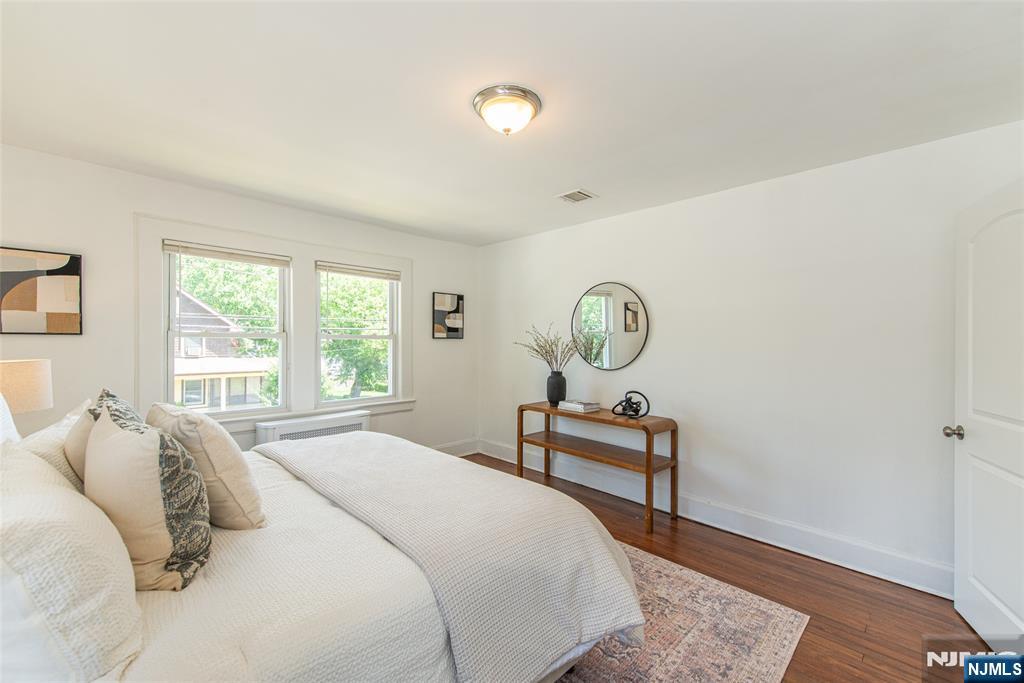 35 Howe Avenue Montclair, NJ 07042 - Photo 31 of 49