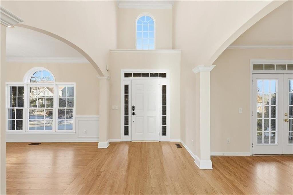 834 Valley Drive Canton, GA 30114 - Photo 3 of 49