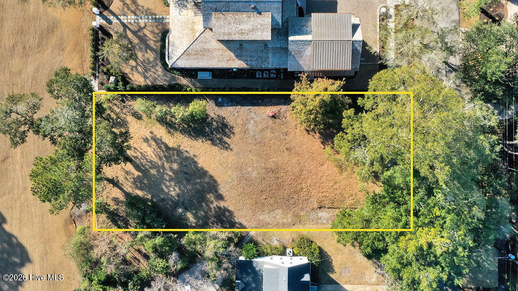 1721 Country Club Road Wilmington, NC 28401 - Photo 2 of 16 1721CountryClubRoadDrone-LotLines