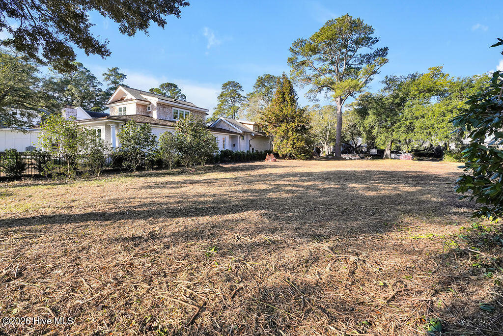 1721 Country Club Road Wilmington, NC 28401 - Photo 3 of 16 1721CountryClubRoad-5