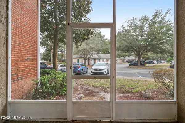 $179,900 | 785 Oakleaf Plantation Parkway, Unit 111, Orange Park, FL 32065