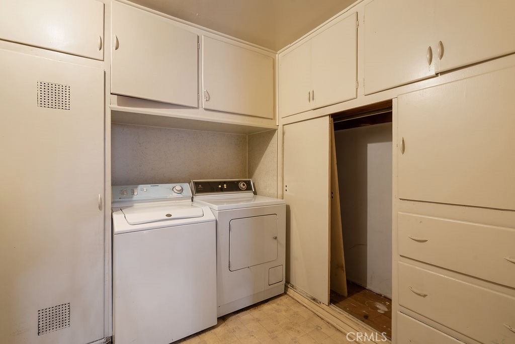 5227 Hammill Road El Monte, CA 91732 - Photo 19 of 51 Laundry Area