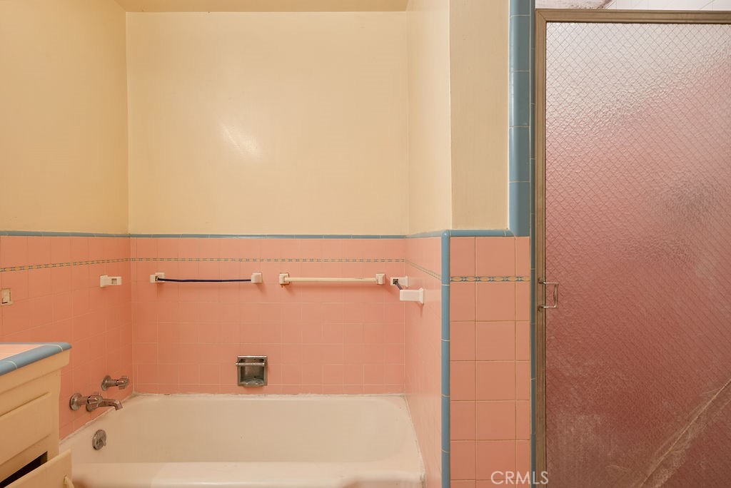 5227 Hammill Road El Monte, CA 91732 - Photo 21 of 51 Bathroom 2