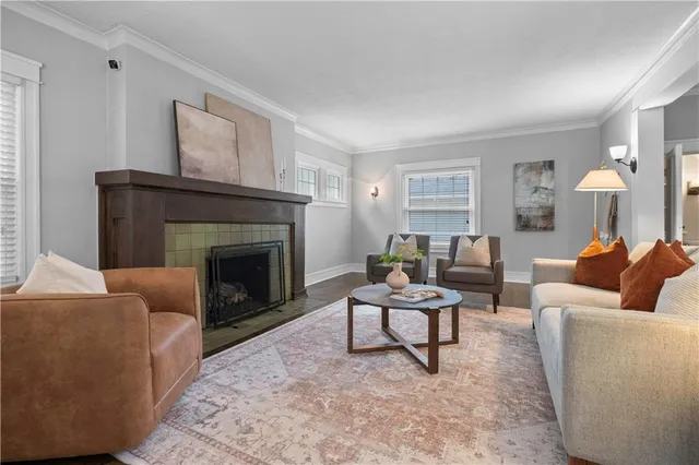 $540,000 | 6034 Brookside Boulevard, Kansas City, MO 64113